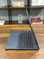 HP Elite Dragonfly G3 Intel Core i7-1265U 12th Gen 32GB RAM 256GB SSD 13.3" 2K Non-Touch Business Laptop Intel Iris Xe Graphics Backlit Keyboard - Image 4